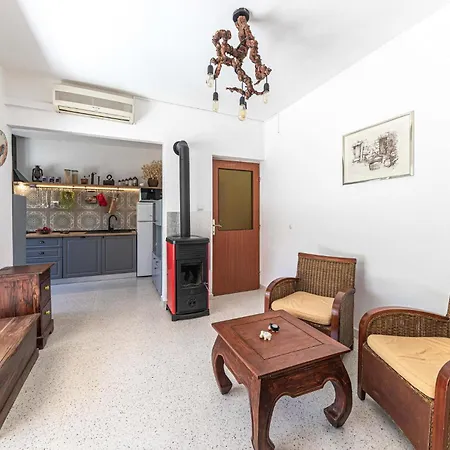 Stunning In With Kitchen